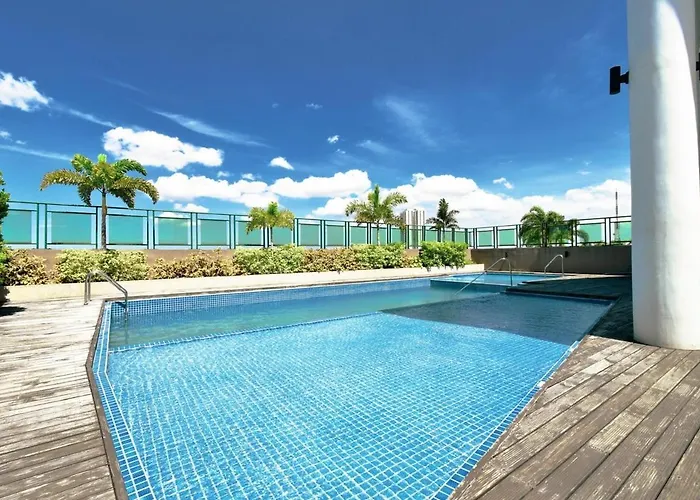 Studioretreat Near Mrt , Edsa Bus Station & East Ave Apartment *